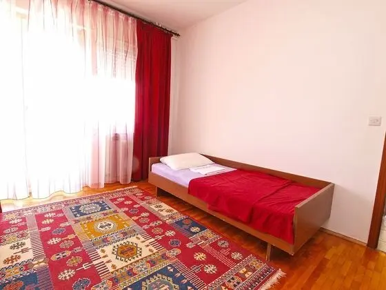 Apart Daire, 4 Yatak Odası (906/2111)