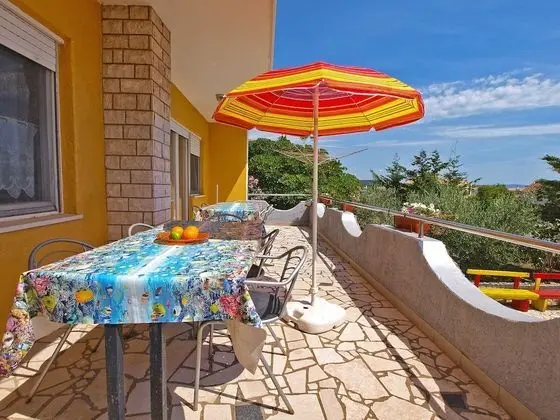 Apart Daire, 4 Yatak Odası (906/2111)