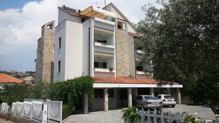 Apart Daire, 2 Yatak Odası, Balkon