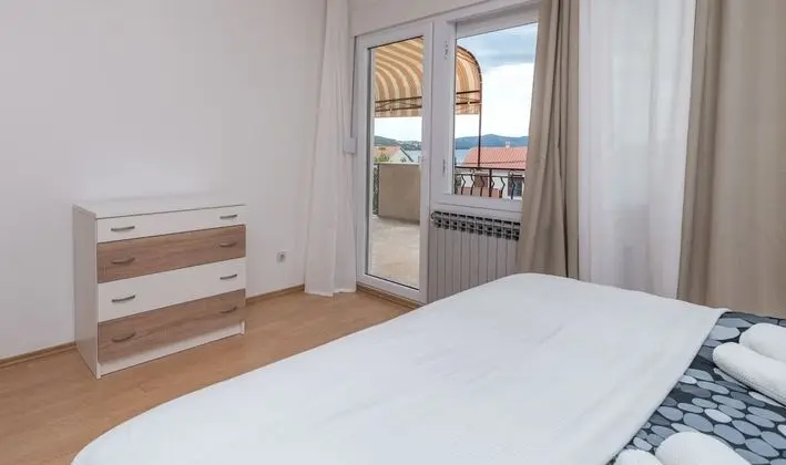 Apart Daire, 2 Yatak Odası, Balkon, Deniz Manzaralı