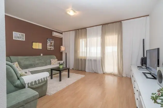 Apart Daire, 2 Yatak Odası, Balkon, Deniz Manzaralı