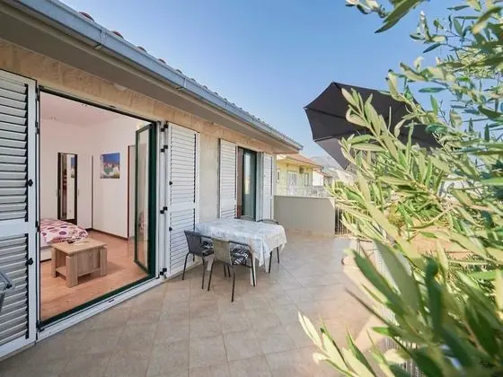 Apart Daire (Premium Studio Apartment with Terrace)