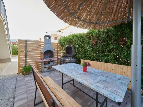 Apart Daire (Studio Apartment with Terrace 2 (Fili)