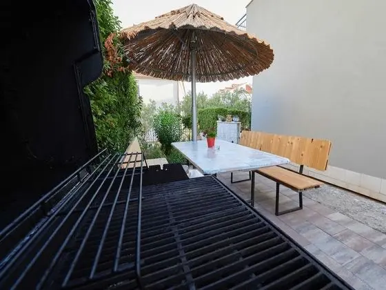 Apart Daire (Studio Apartment with Terrace 2 (Fili)