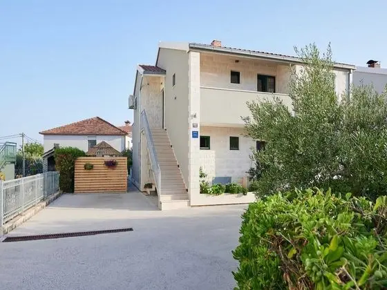 Apart Daire (Studio Apartment with Terrace 2 (Fili)