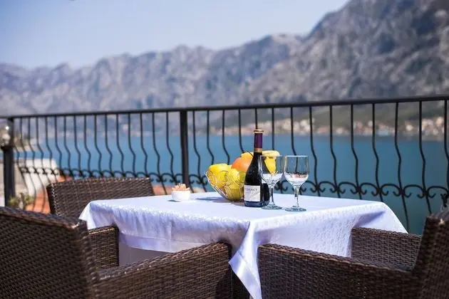 Stüdyo, Deniz Manzaralı