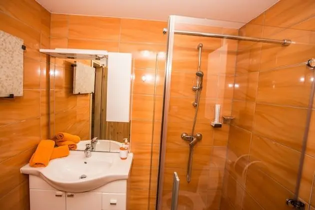 Luxury Dağ Evi, Göl Manzaralı