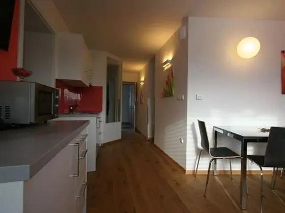 Apartment Tulip