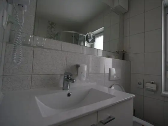 Apartment Violet