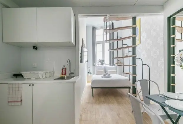 Classic Apart Daire, 2 Çift Kişilik Yatak, Sigara İçilmez (13)