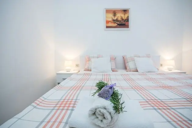 Classic Apartment (A3)