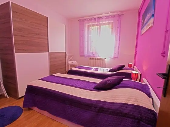 Apart Daire, 2 Yatak Odası (768/1789)