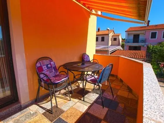 Apart Daire, 2 Yatak Odası (768/1790)