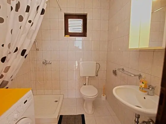 Apart Daire, 2 Yatak Odası (768/1790)