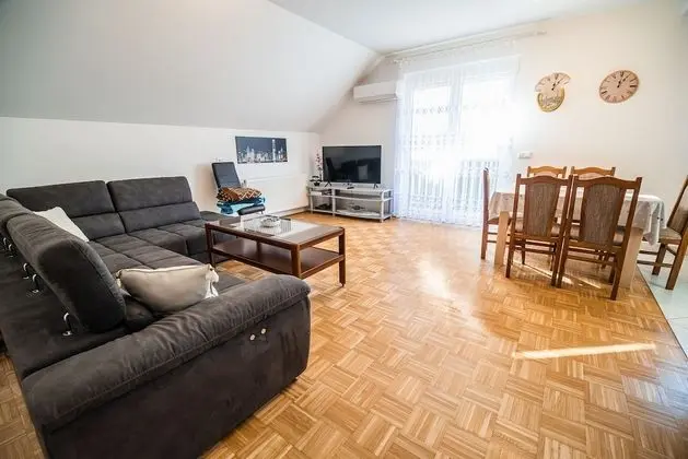 Apart Daire (Three Bedroom Apartment 3)