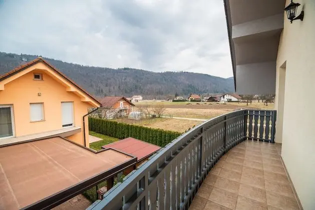 Apart Daire (Three Bedroom Apartment 3)