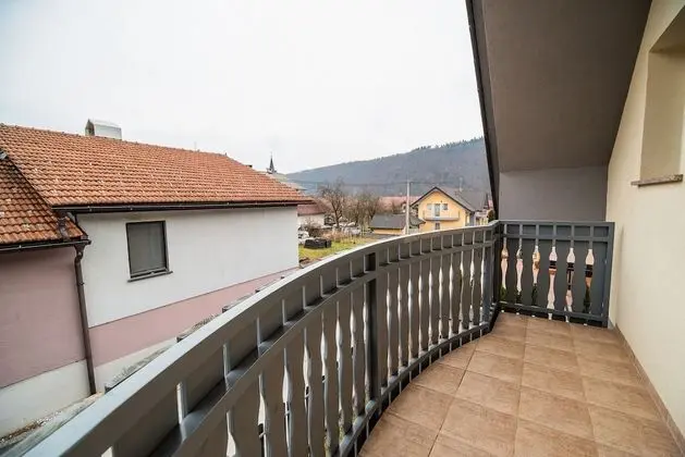 Apart Daire (Three Bedroom Apartment 3)