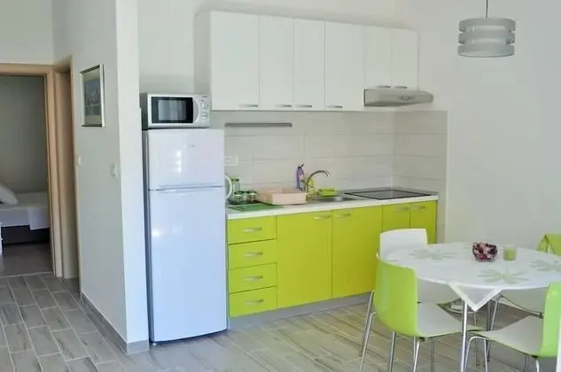 Apart Daire, 1 Çift Kişilik Yatak ve Çekyat