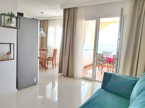 Standard Apart Daire, 2 Yatak Odası, Koy Manzaralı (7)