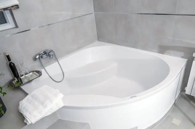 Comfort Tek Büyük Yataklı Oda, Balkon, Deniz Manzaralı