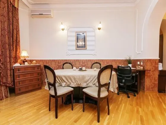 Apart Daire, Birden Çok Yatak, Sigara İçilmez, Şehir Manzaralı