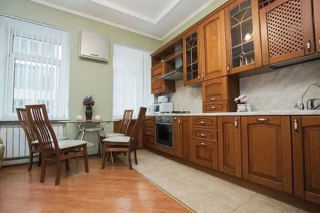 Apart Daire, Birden Çok Yatak, Sigara İçilmez, Avlu Manzaralı
