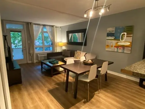 Apart Daire, Avlu Manzaralı (104)