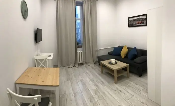 Stüdyo (5E)