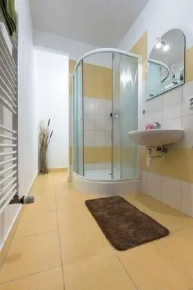 Standard Apart Daire, 1 En Büyük (King) Boy Yatak ve Çekyat