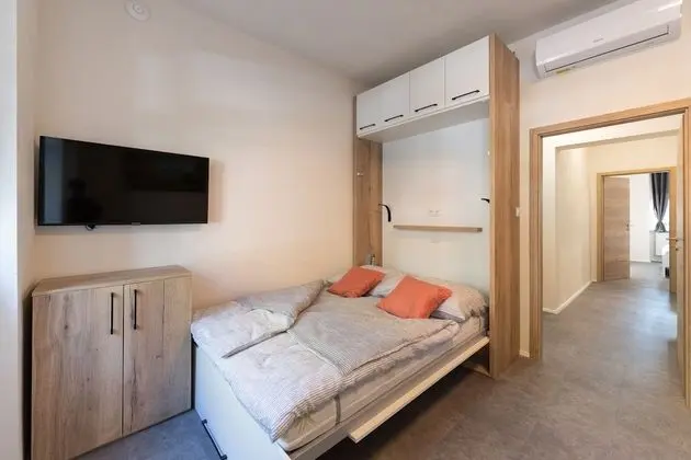 Standard Apart Daire, 1 Yatak Odası, Mutfak (1)