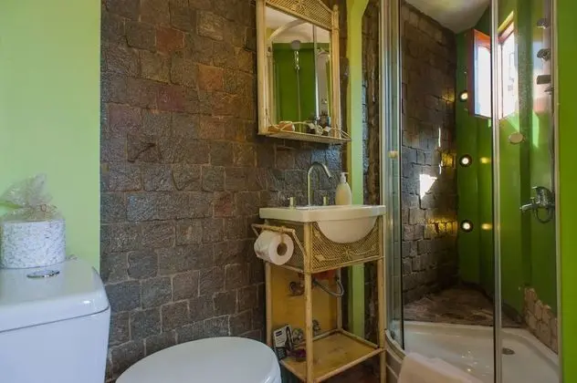 Design Tek Büyük Yataklı Oda, Özel Banyo
