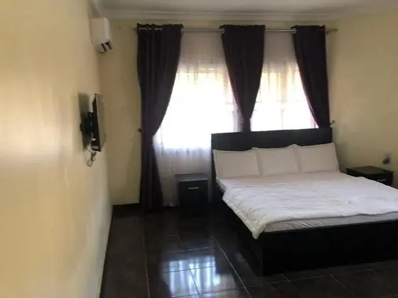 Luxury Büyük Yataklı Tek Kişilik Oda