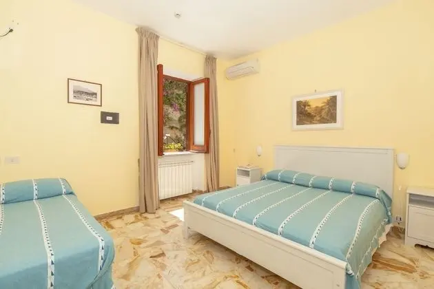 Dört Kişilik Oda