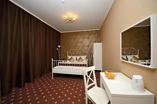 Economy Tek Büyük Yataklı Oda, Ortak Banyo