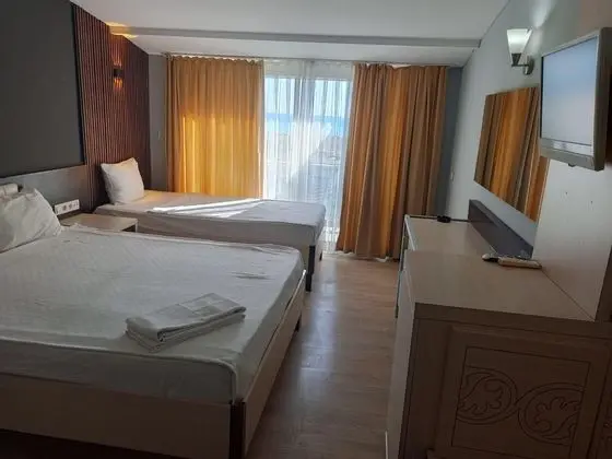 Standart Oda,Deniz Manzaralı,Balkonlu