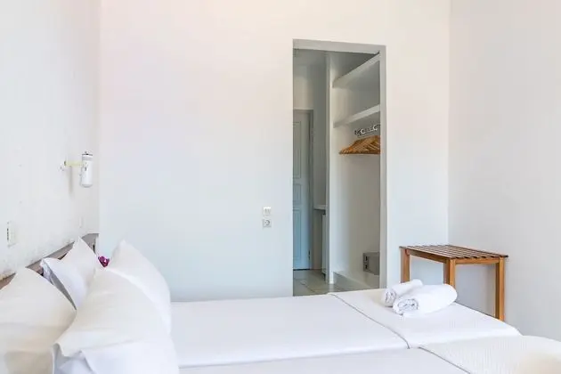 Economy Tek Büyük veya İki Ayrı Yataklı Oda