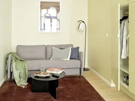 One-Bedroom Apartment (4 Adults)