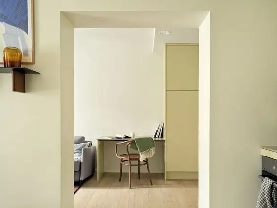 Superior One-Bedroom Apartment