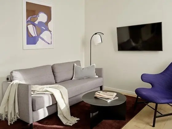 Superior One-Bedroom Apartment