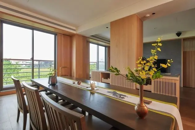 Luxury Tek Büyük Yataklı Oda