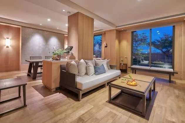 Luxury Tek Büyük Yataklı Oda
