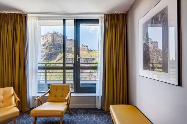 Deluxe Tek Büyük Yataklı Oda, Balkon