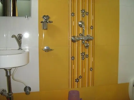 AC Deluxe Room