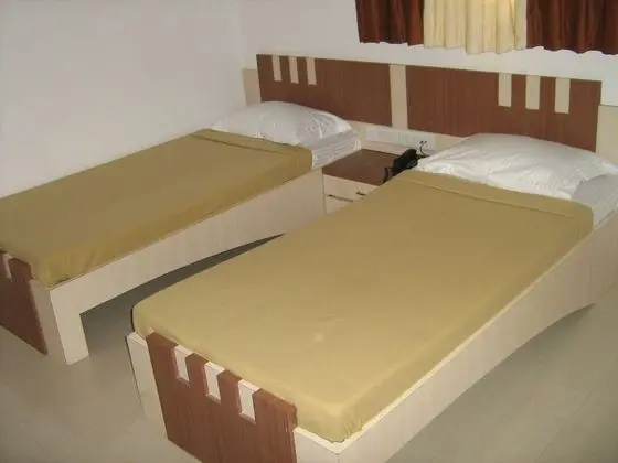 Single Non-AC Room