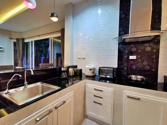 Family Villa, 4 Yatak Odası, Kişiye Özel Havuzlu