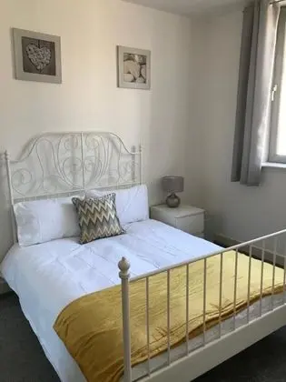 Apart Daire, 2 Büyük (Queen) Boy Yatak