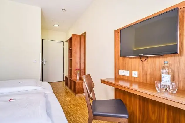 Tek Büyük Yataklı Oda, 1 Yatak Odası, Sigara İçilmez