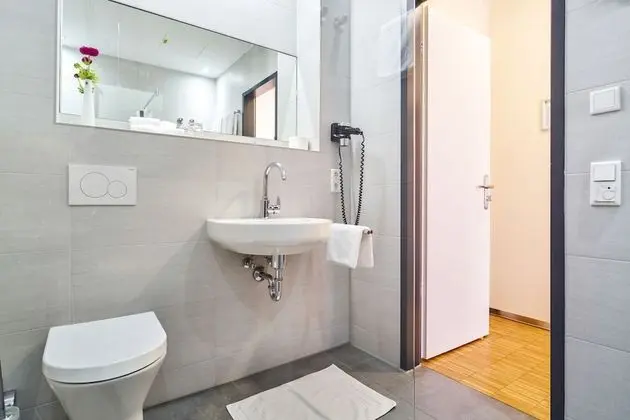 Üç Kişilik Oda, 1 Yatak Odası, Sigara İçilmez