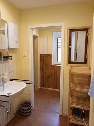 Ev, Özel Banyo, Bahçe Manzaralı