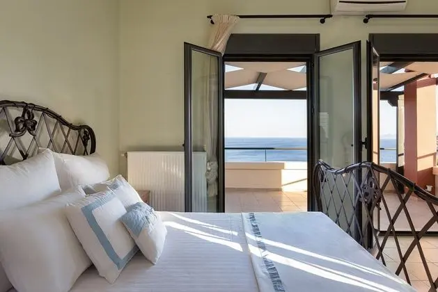 Grand Villa